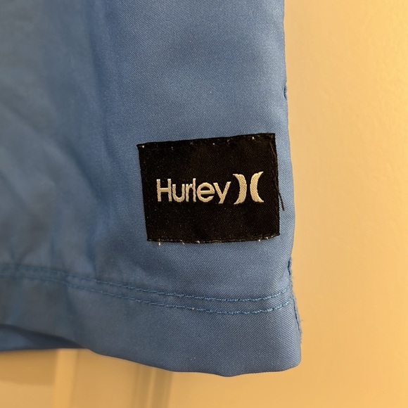 Hurley men’s swim trunks - Picture 2 of 7